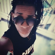 Avatar de Negro Inteligente HD
