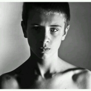 Avatar de AKD