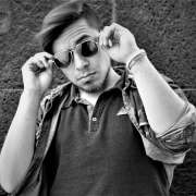 Avatar de R Lion
