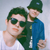 Perfil de Charlie Dies