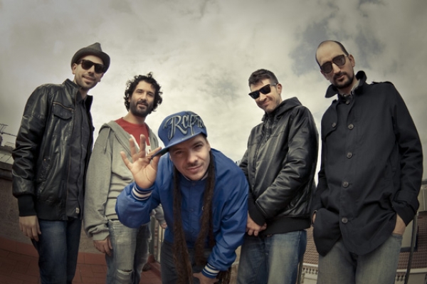 Rapsuklei & The Flow fanatics - Con 33
