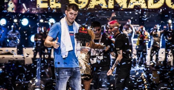 Chuty Gana la Batalla de los gallos 2017 en España