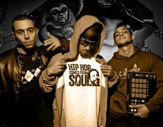 Tres monos shariff pablo y lex