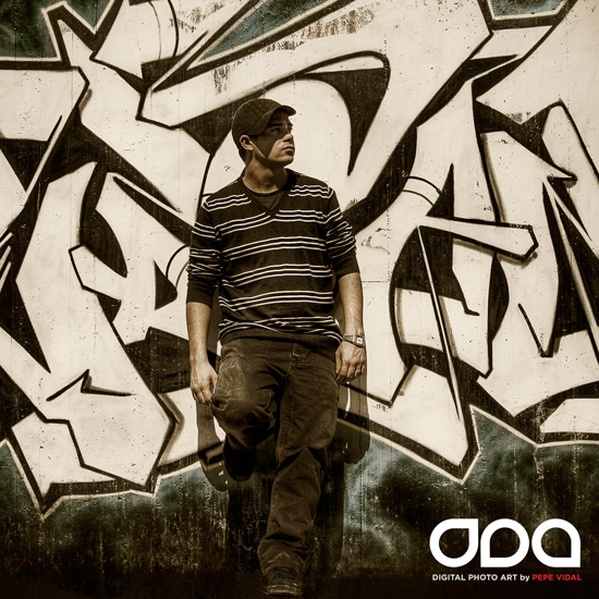 Abram hablando serio EP